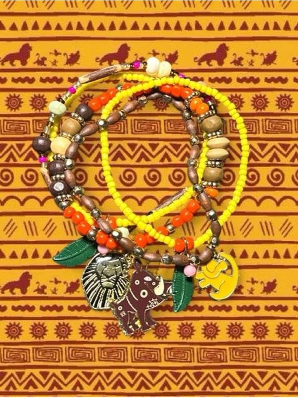 Disney Lion King Beaded Charm Bracelet Set